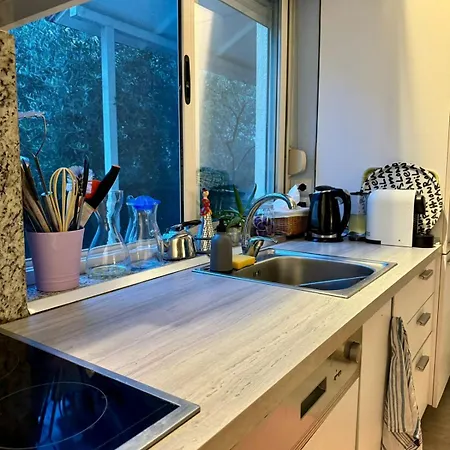 펜션 New Lovely Vacation House