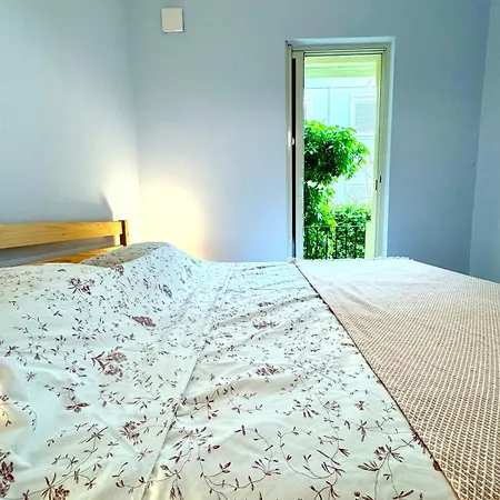 펜션 New Lovely Vacation House