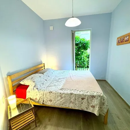 펜션 New Lovely Vacation House