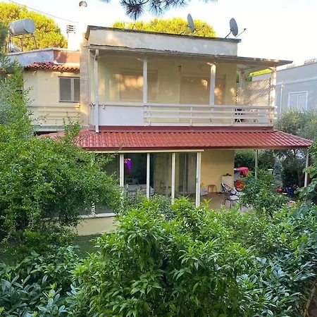 New Lovely Vacation House * Plazhi San Pietro
